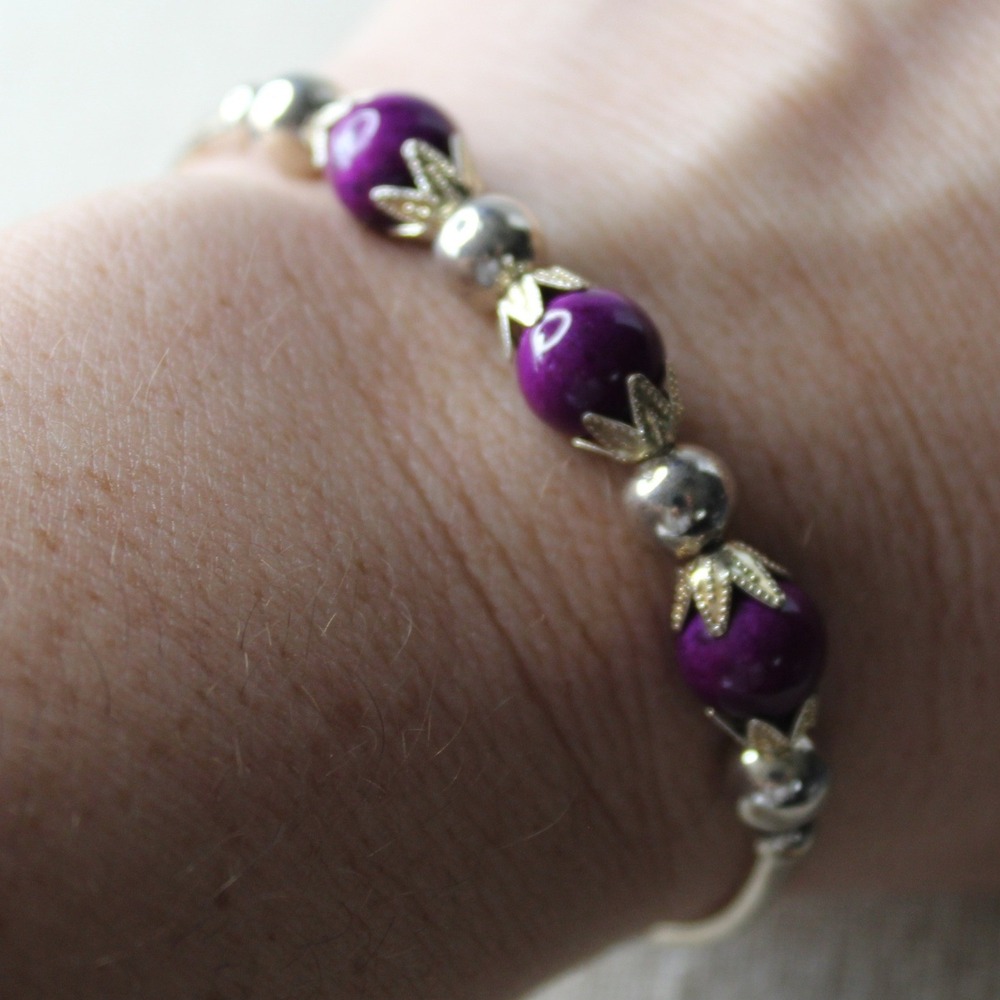 Bangle Bracelet Purple Beaded Silver Tone Floral Caps Hook Closure 7 Inch Small